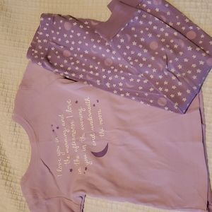 Old Navy size 5T pajama set